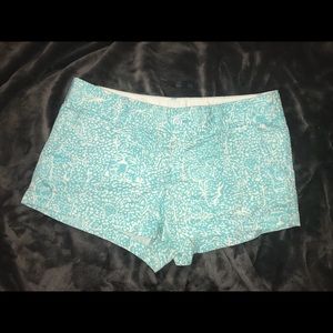 Lilly Pulitzer “The Walsh Short”—Teal Fruit